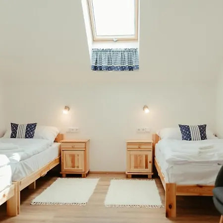 Aparthotel Stříbrník 3*